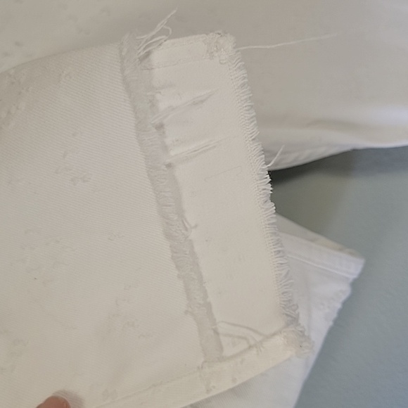 Abercrombie & Fitch white detailed distressed jeans - Picture 6 of 12